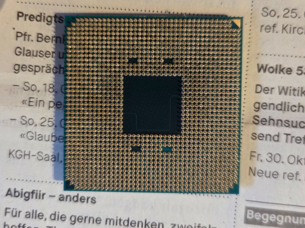 Amd Elektronikbauteile: AMD CPU und CPU-Kühler Ryzen 3 – Gebraucht aus Winterthur von SilWi 3