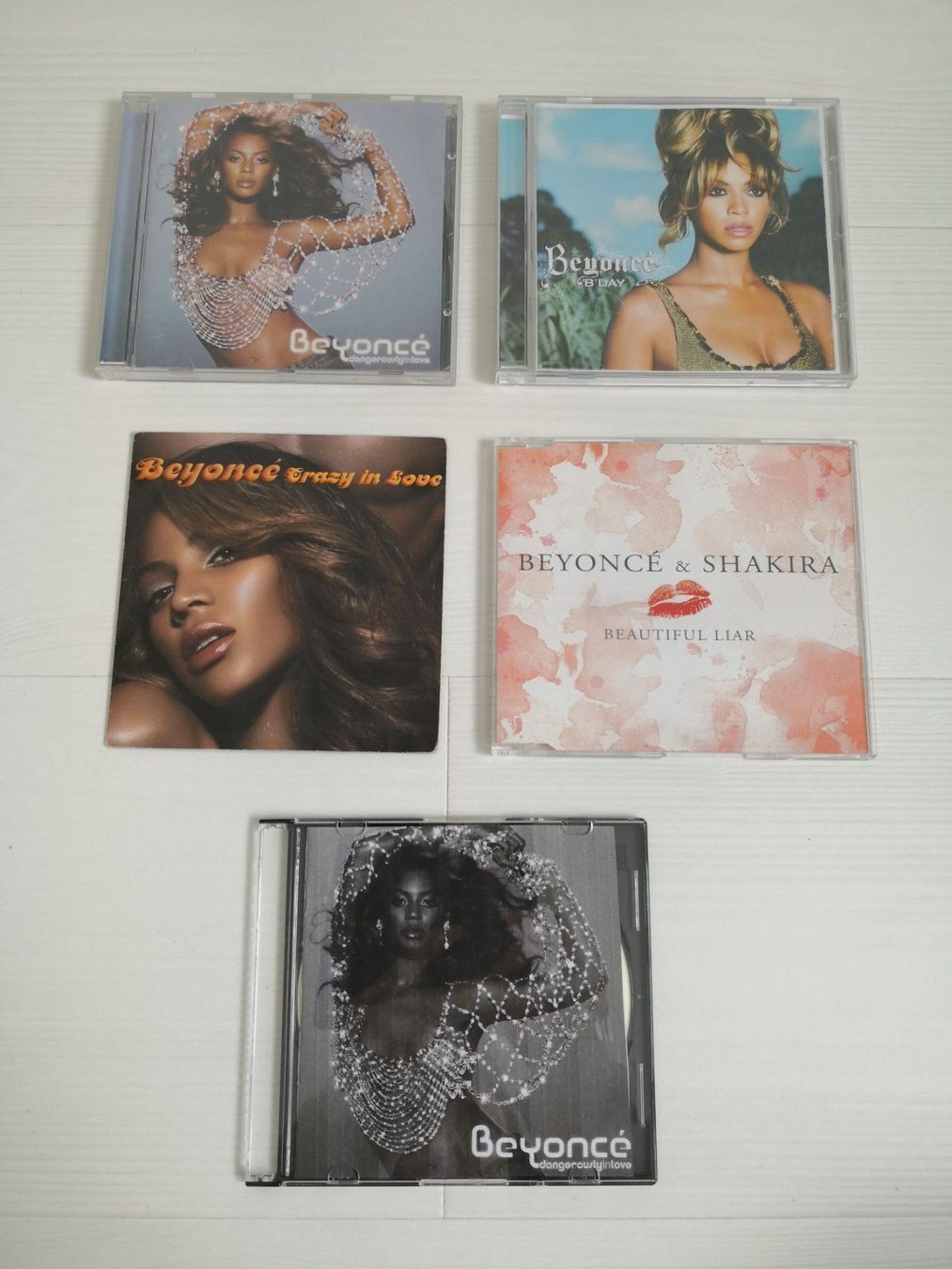 CD: 🤩5 STK: BEYONCÉ CD'S – Nuovo (secondo la descrizione) da Olten venduto da Naja-Twins-Twins 1