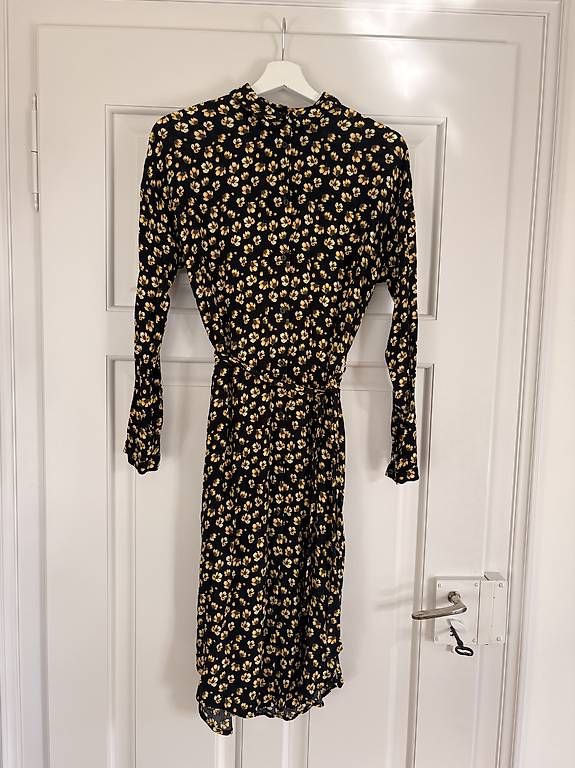 Vestiti: MSCH Blumenkleid – Usato da Zürich venduto da bunt123