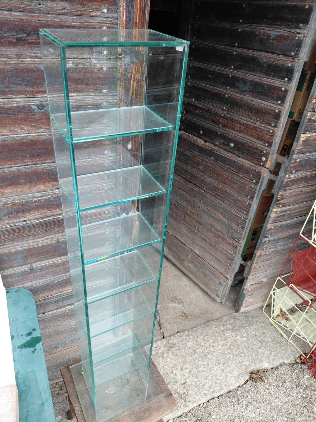 Scaffali: Etagère en verre – Usato da Noiraigue venduto da pel_ny7d