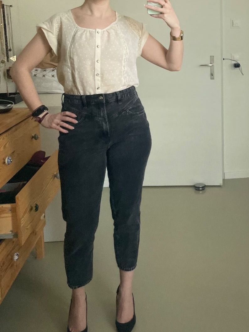 Mango Blusen: Ravissante blouse dentelle MANGO beige | Spitzenbluse Gr. S – Gebraucht aus Zürich von AnnaSa 1