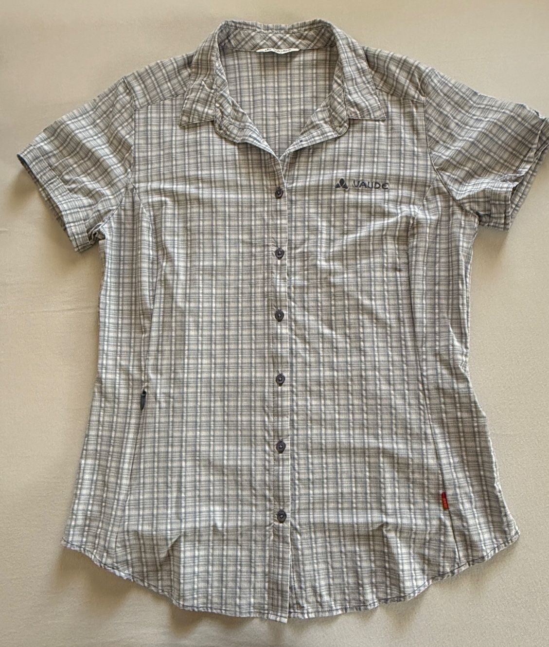 Vaude Blusen: Bluse von Vaude mit Reissverschluss seitlich – Gebraucht aus Samedan von Gischpel25