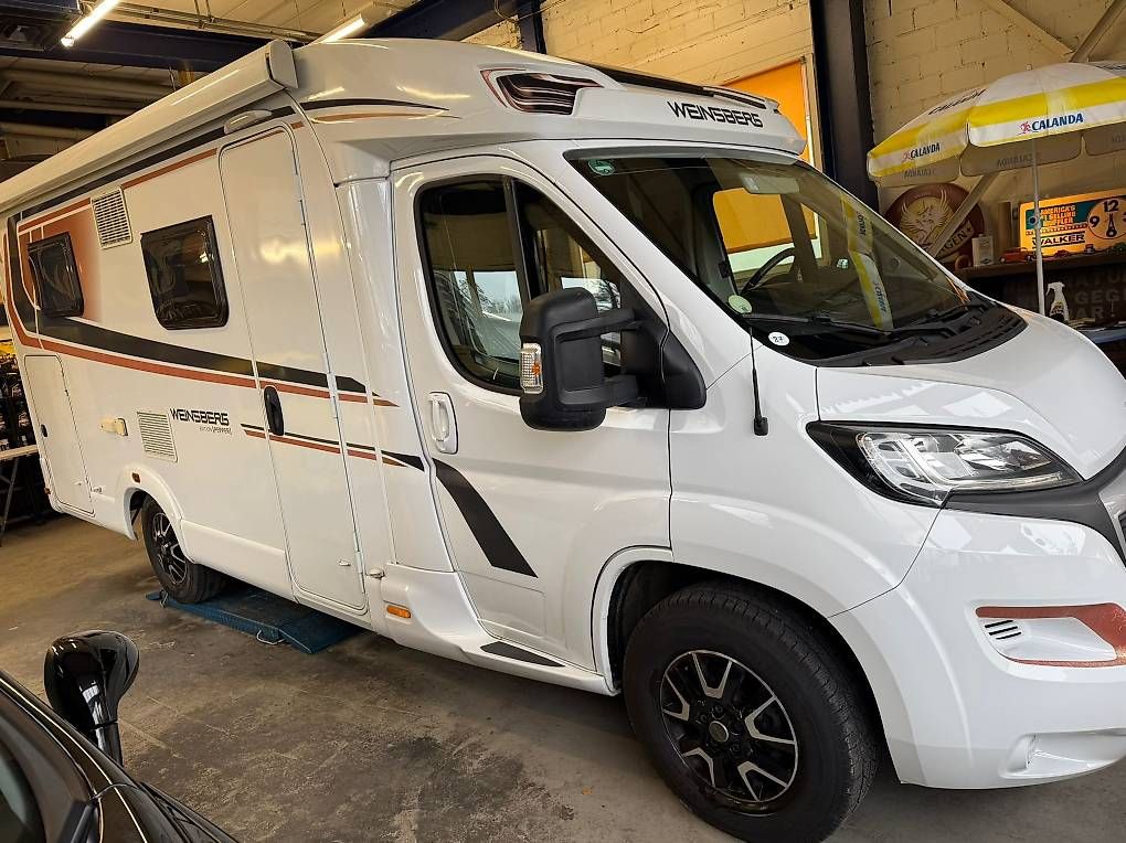 Weinsberg Veicoli da campeggio: Weinsberg Caracompact 600 MEG Wohnmobil – Usato da Flüh venduto da wereku 1