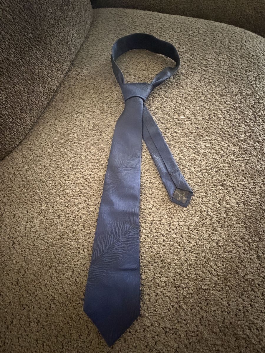 Krawatten: Roberto Cavalli Tie Navy Patterned Silk Good Condition – Gebraucht aus Wetzikon ZH von Vatani