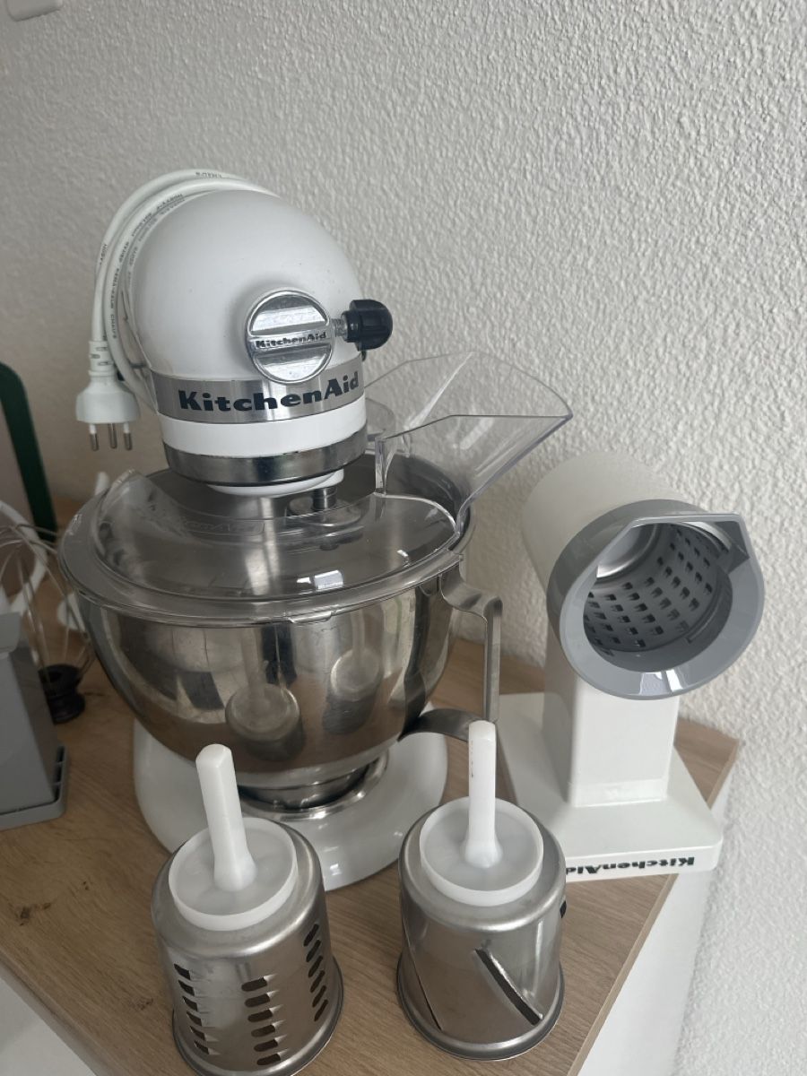 Kitchenaid Elettrodomestici da cucina: KitchenAid Classic Küchenmaschine + Zubehör – Usato da Frenkendorf venduto da Katrin02 2