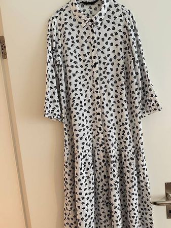 ZARA DRESS! SIZE M!