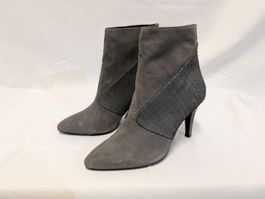 KIOMI Stiefeletten Veloursleder Grau Schlangen-Optik Gr. 38