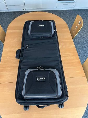 Yamaha Genos Transportkoffer / -tasche