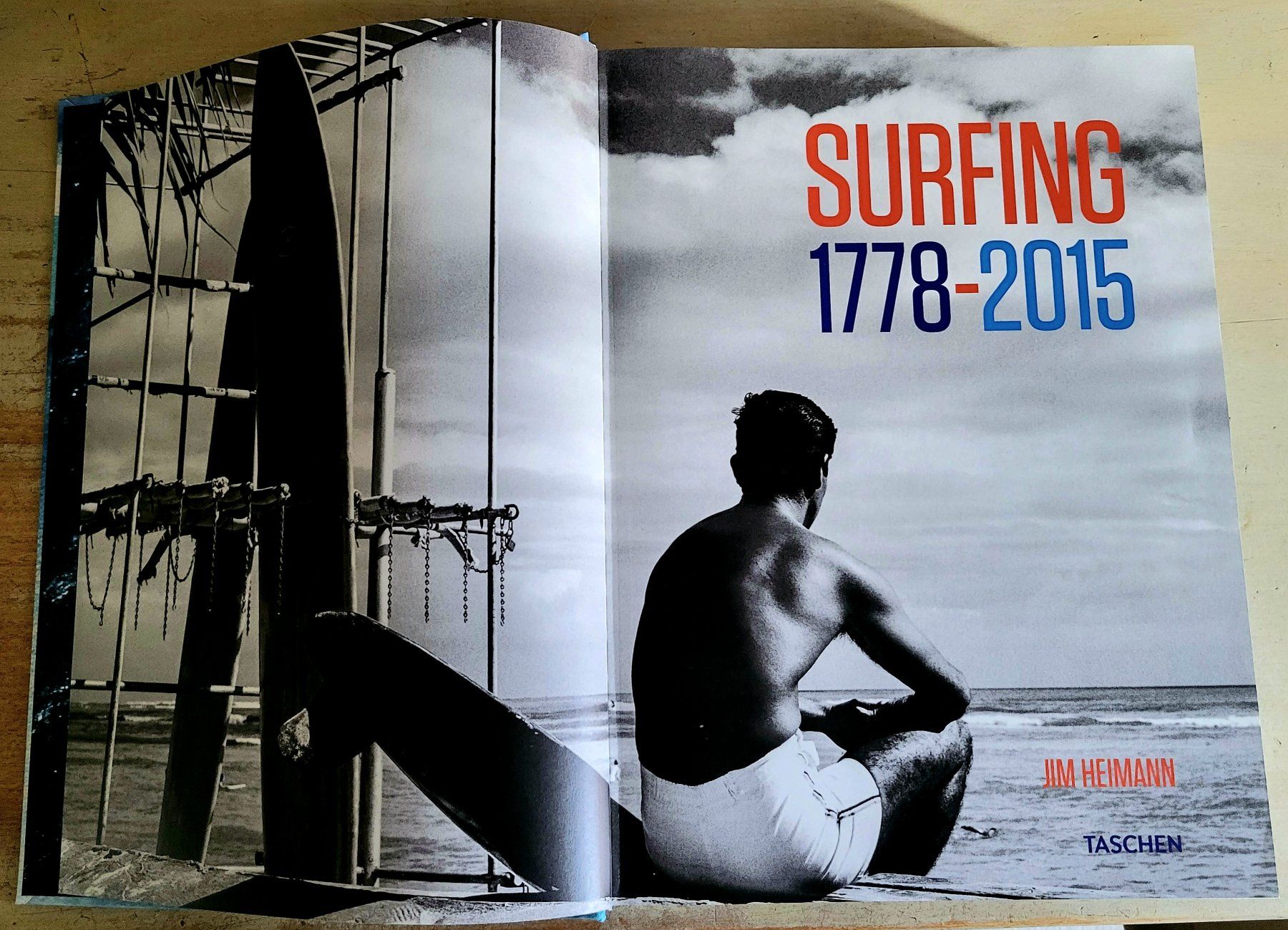 Libri: Livre SURFING Taschen – Usato da Montet (Glâne) venduto da KOADA 2