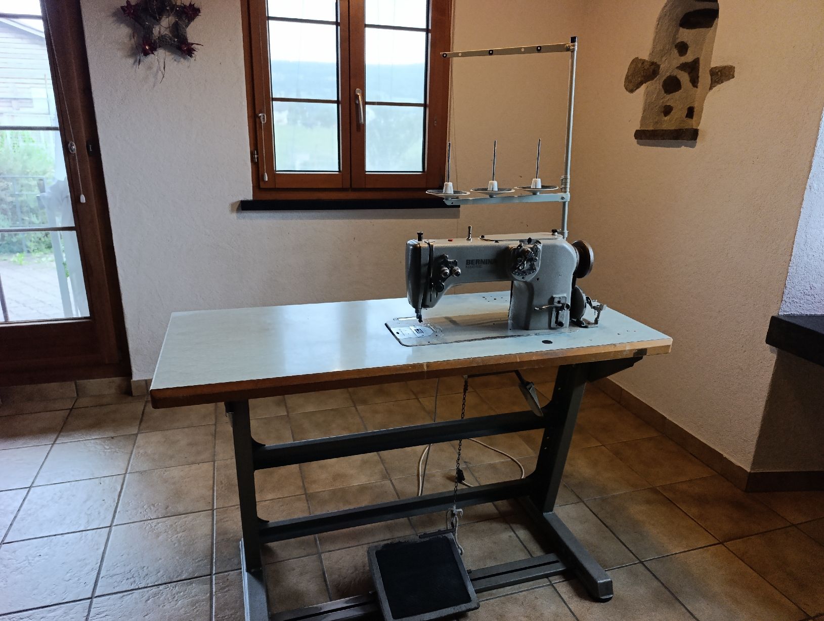 Bernina Macchine da cucire: Industrie Nähmaschine Bernina – Usato da Schneisingen venduto da Indianerin 8