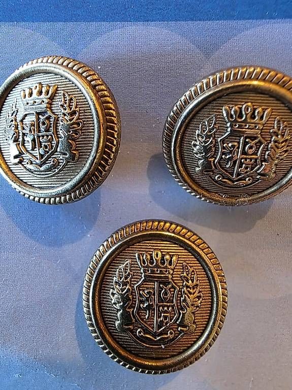 Bottoni: 3 Goldene Knöpfe mit Wappen 20 mm – Usato da Luzern venduto da ker_lj92