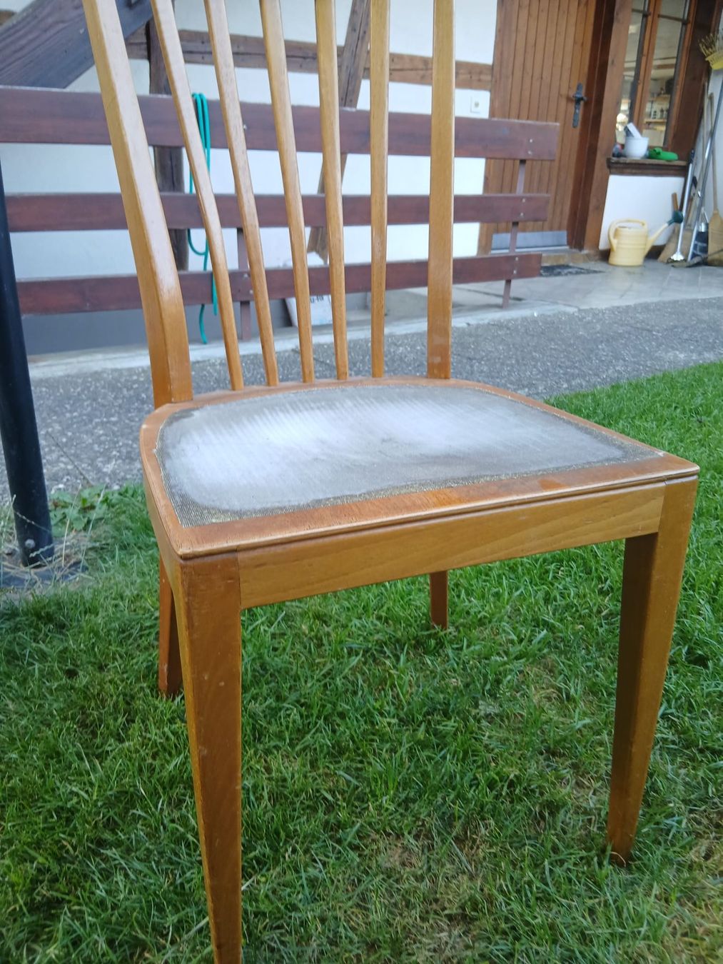 Stühle: 6 Holzstühle mit Sitzkissen – Gebraucht aus Täuffelen von maniac01 2