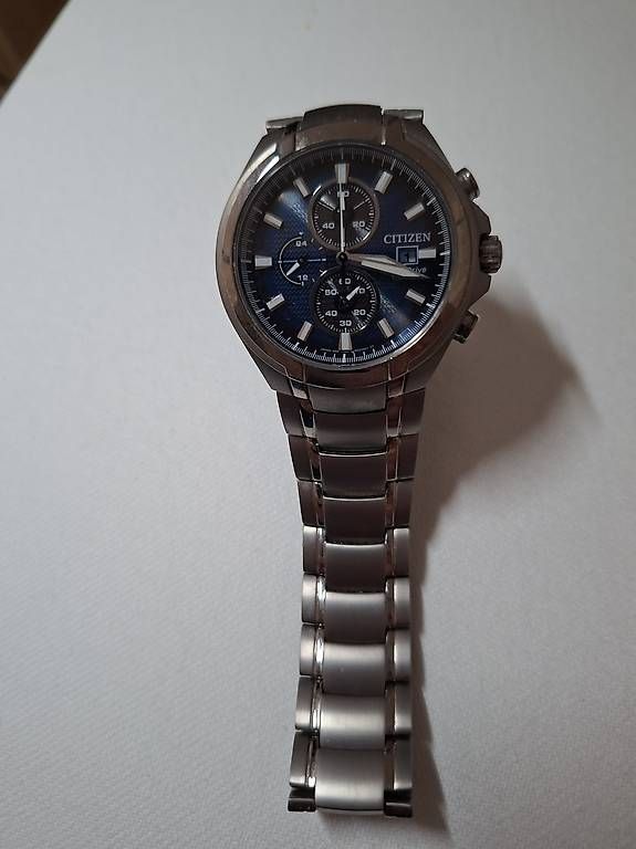 Citizen Montres: CITIZEN Chronograph Super Titanium Saphir Solar 43mm – Neuf (Voir description) à Utzigen par TomUtz 1