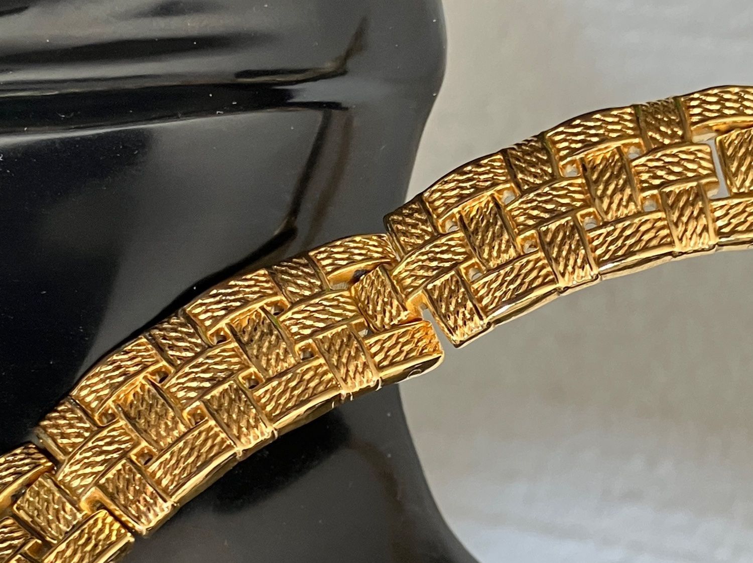 Catenine: Collier Altesse plaqué or  Collection vintage – Usato da Peseux venduto da CharmeCommerce 4