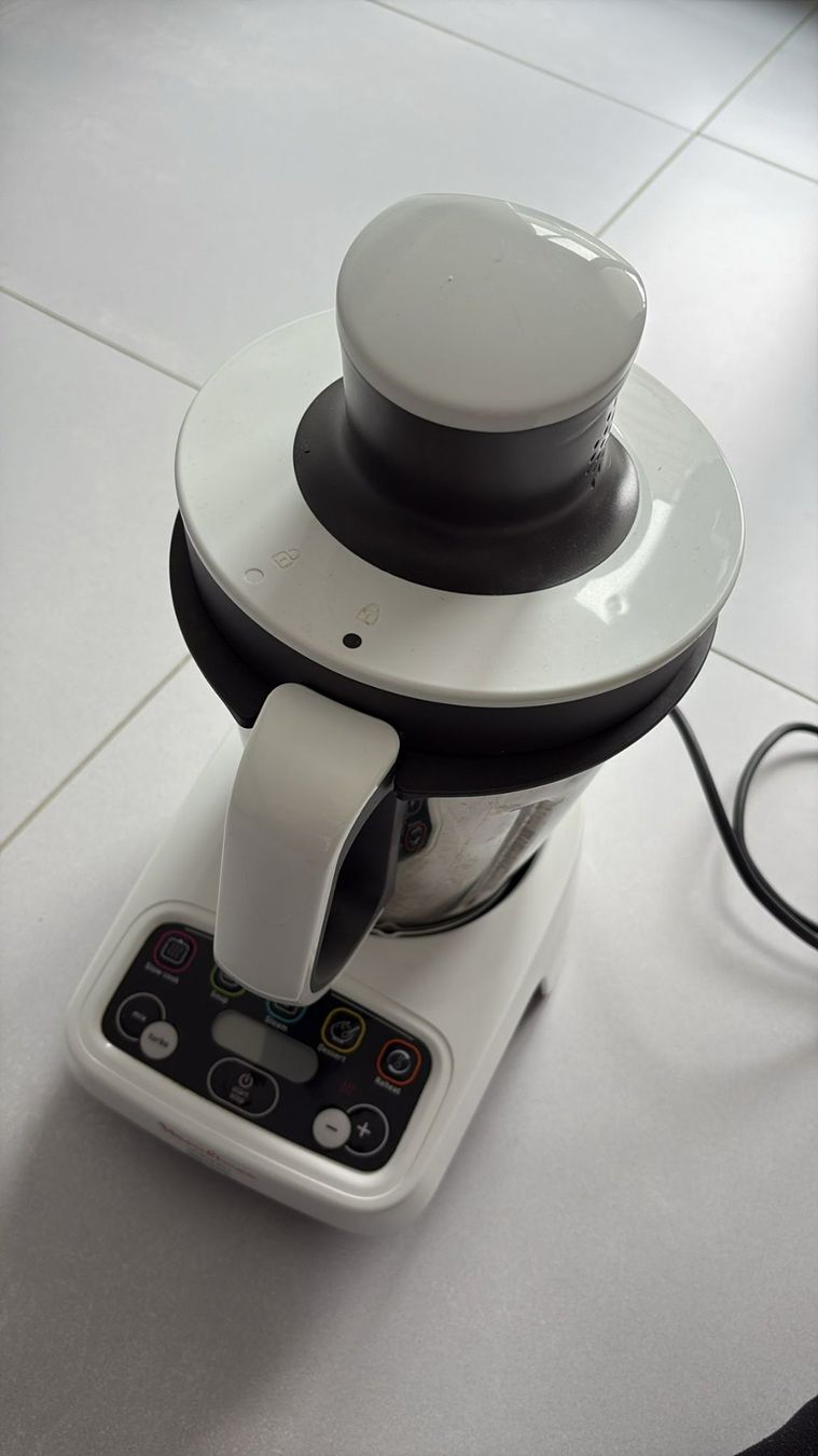Moulinex Elettrodomestici da cucina: Moulinex Volupta Küchenmaschine – Usato da Dottikon venduto da Oldyfreak 1