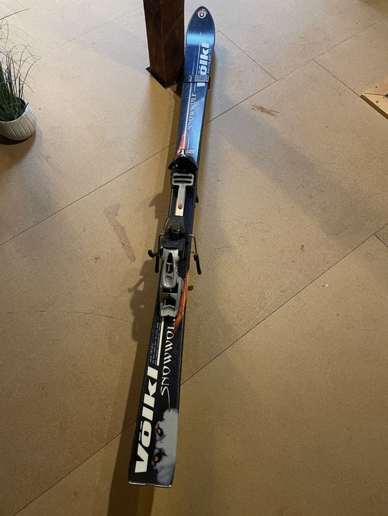 Tourenski „Völkl Snowwolf“ mit Fell und Harscheisen (Gebraucht) in ...