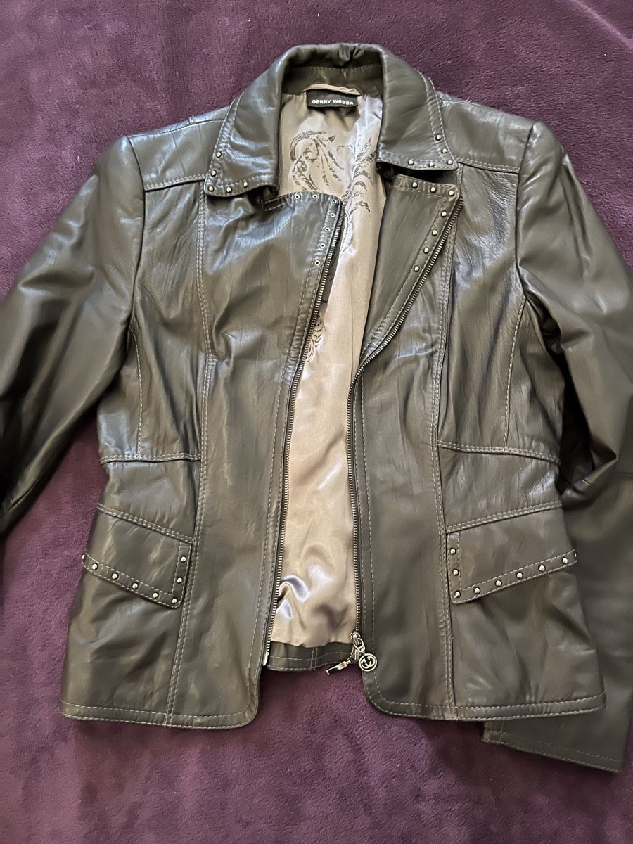 Jacken: Lederjacke  – Gebraucht aus Adliswil von rossoelmare 3