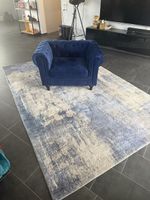 Teppich blauweiss neuwertiger Zustand