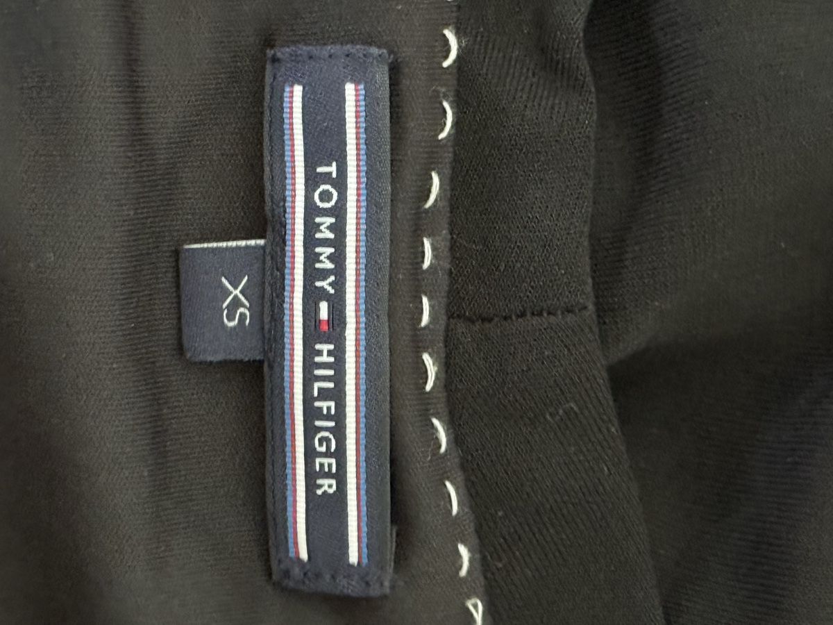 Tommy Hilfiger Kleider: Schwarzes Tommy Hilfiger Kleid XS – Gebraucht aus Neerach von lar_tkp2 2
