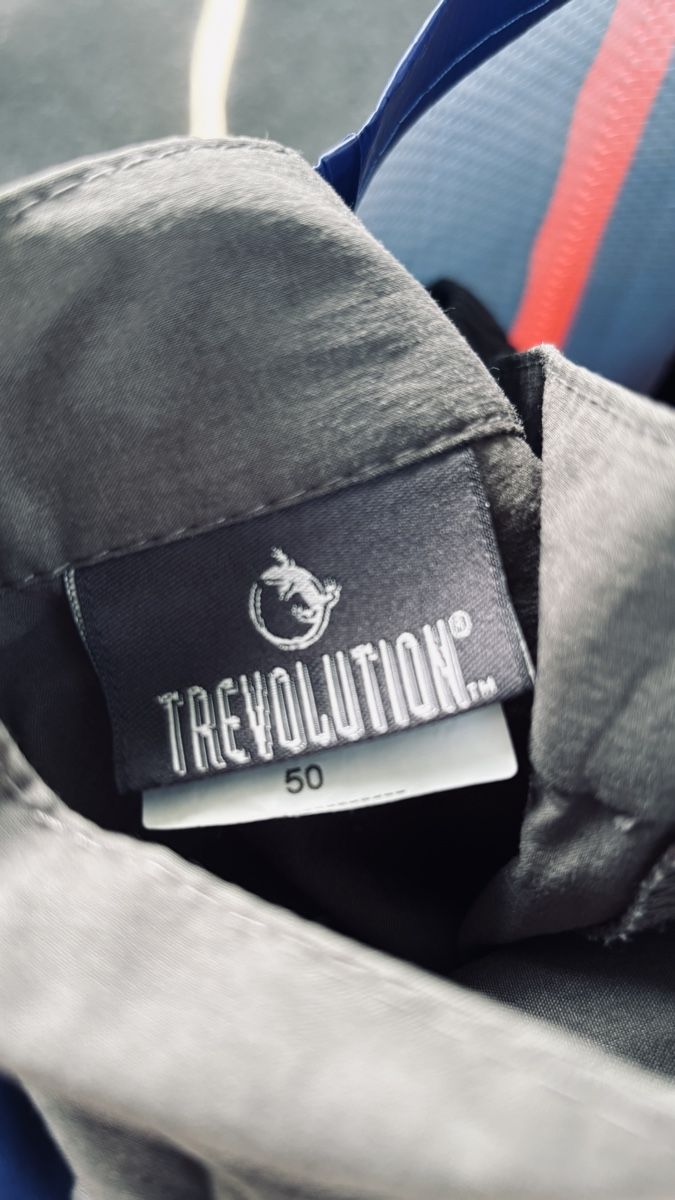 Trevolution Pantaloni: Trevolution Wanderhose Grösse 50 Zip-Off – Nuovo (secondo la descrizione) da Basel venduto da NellyBotti 5