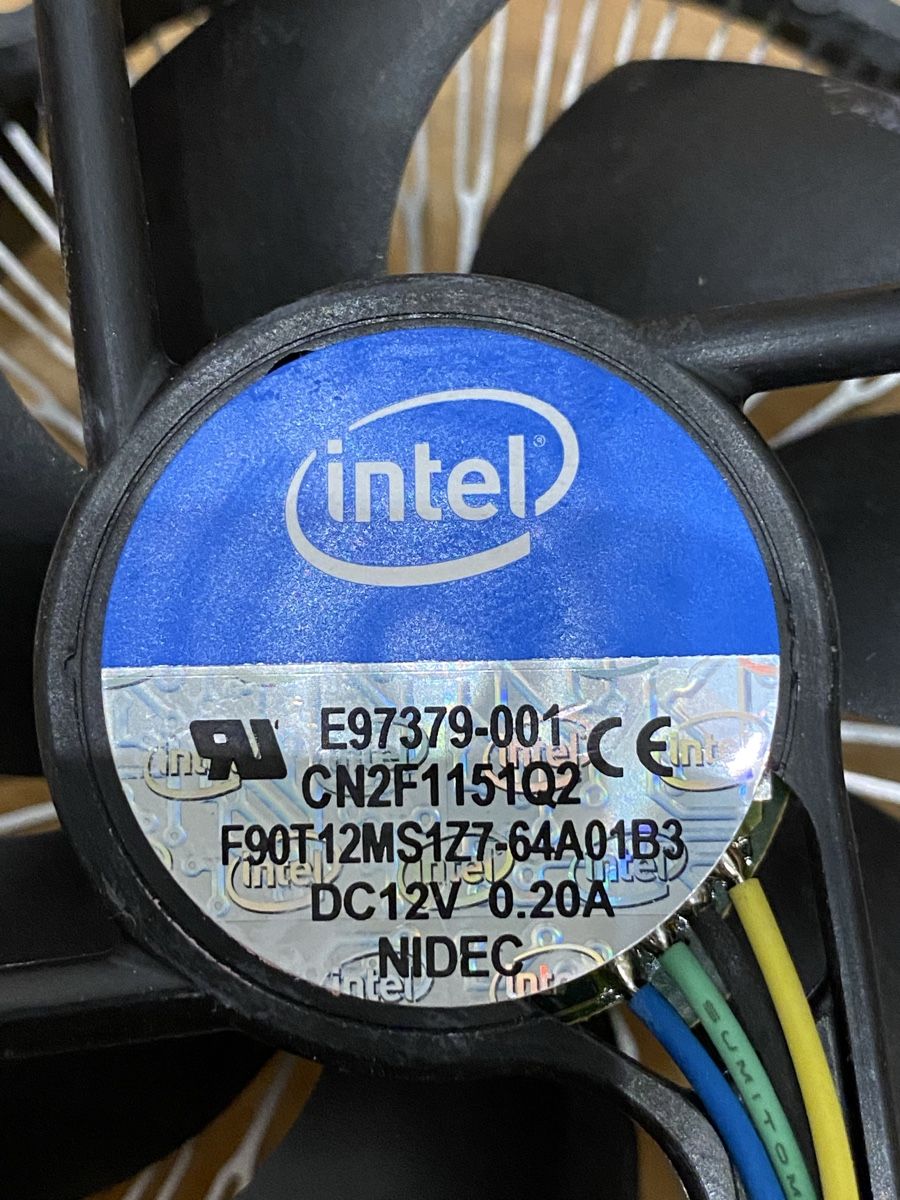 Intel Componenti elettronici: Intel Core i7-2600 3,40 GHz + Original Intel CPU-Kühler – Usato da Muttenz venduto da 68Mauri 3