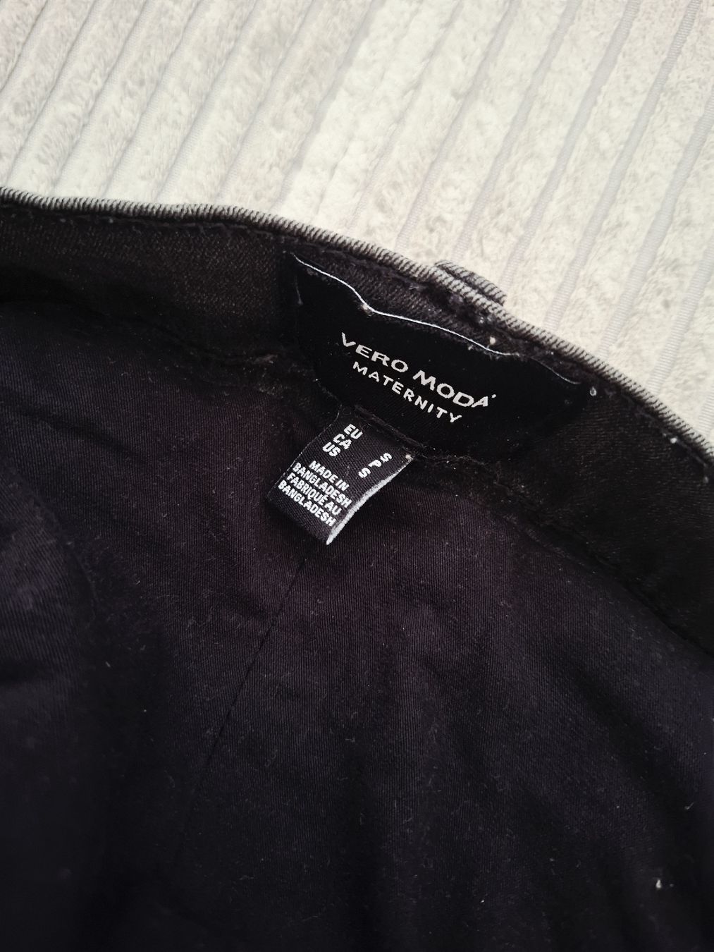 Lotti di vestiti: 2 graue Umstands-Jeans Grösse S – Usato da Bern venduto da fabienneste 3