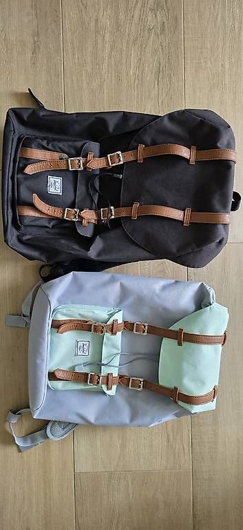 Zaini: 2 Sacs à Dos Herschel  – Usato da Bouveret venduto da bfvmafra