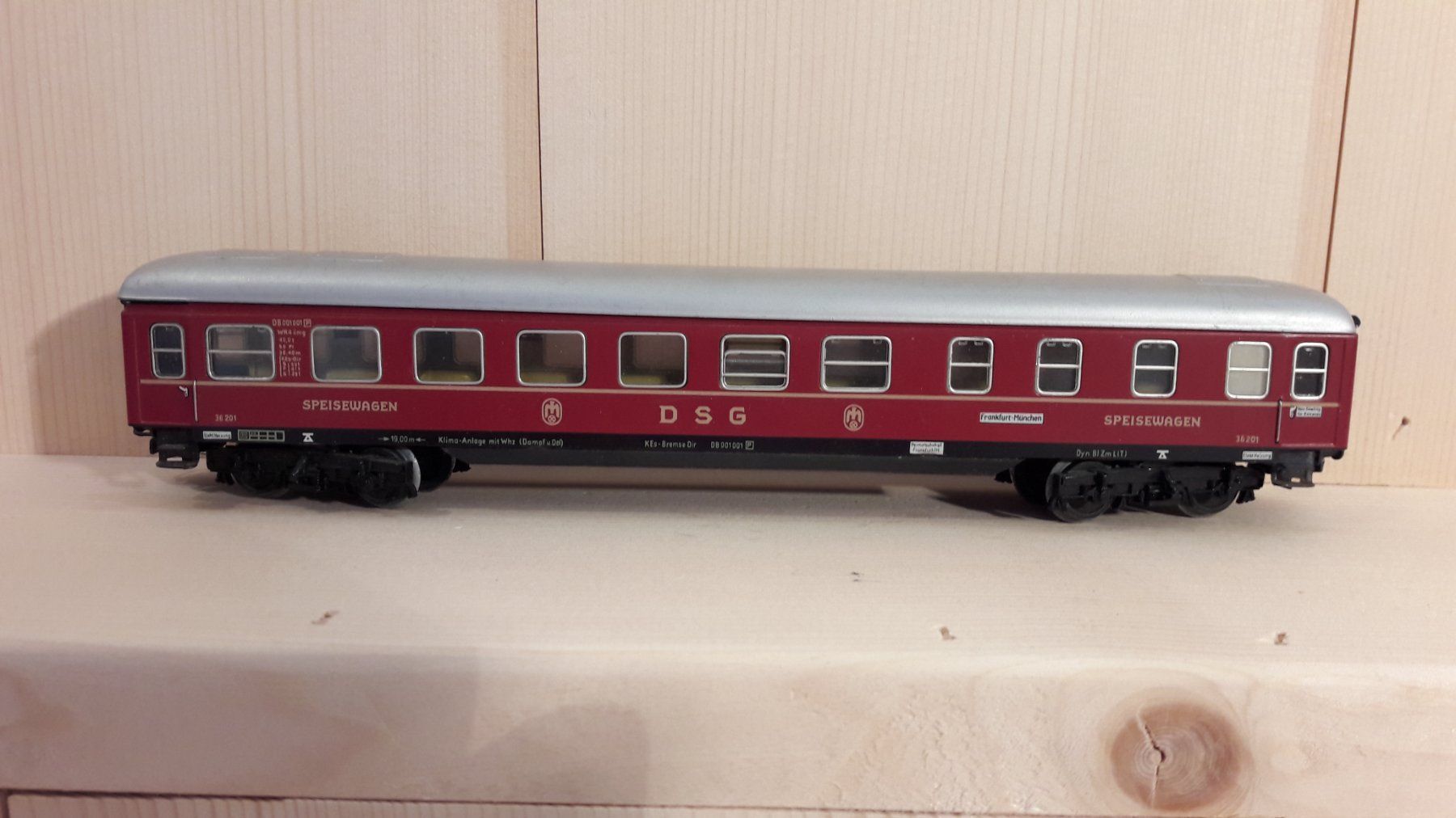 Märklin Modellini di ferrovie: Märklin HO AC : DB wagon-restaurant "WR4 – Usato da Buttes venduto da Cafe2005 1