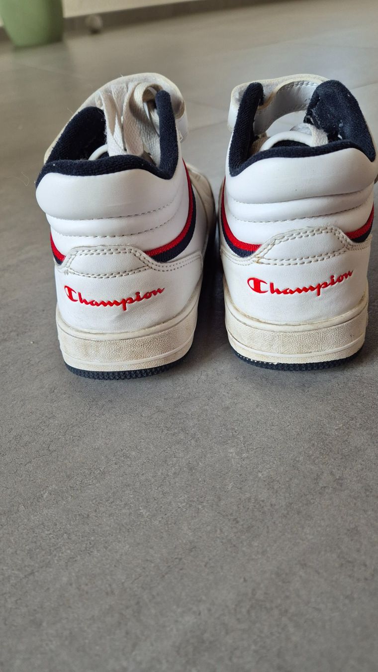 Champion Scarpe per ragazzi: Sneaker Champion Gr.35 – Usato da Wiesendangen venduto da Sandrina7 2