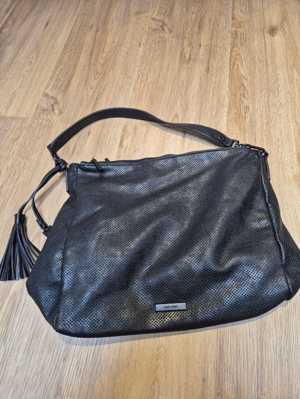 Suri Frey Sacs femmes: Suri Frey Handtasche schwarz – D'occasion à St. Gallen par ali_tms5