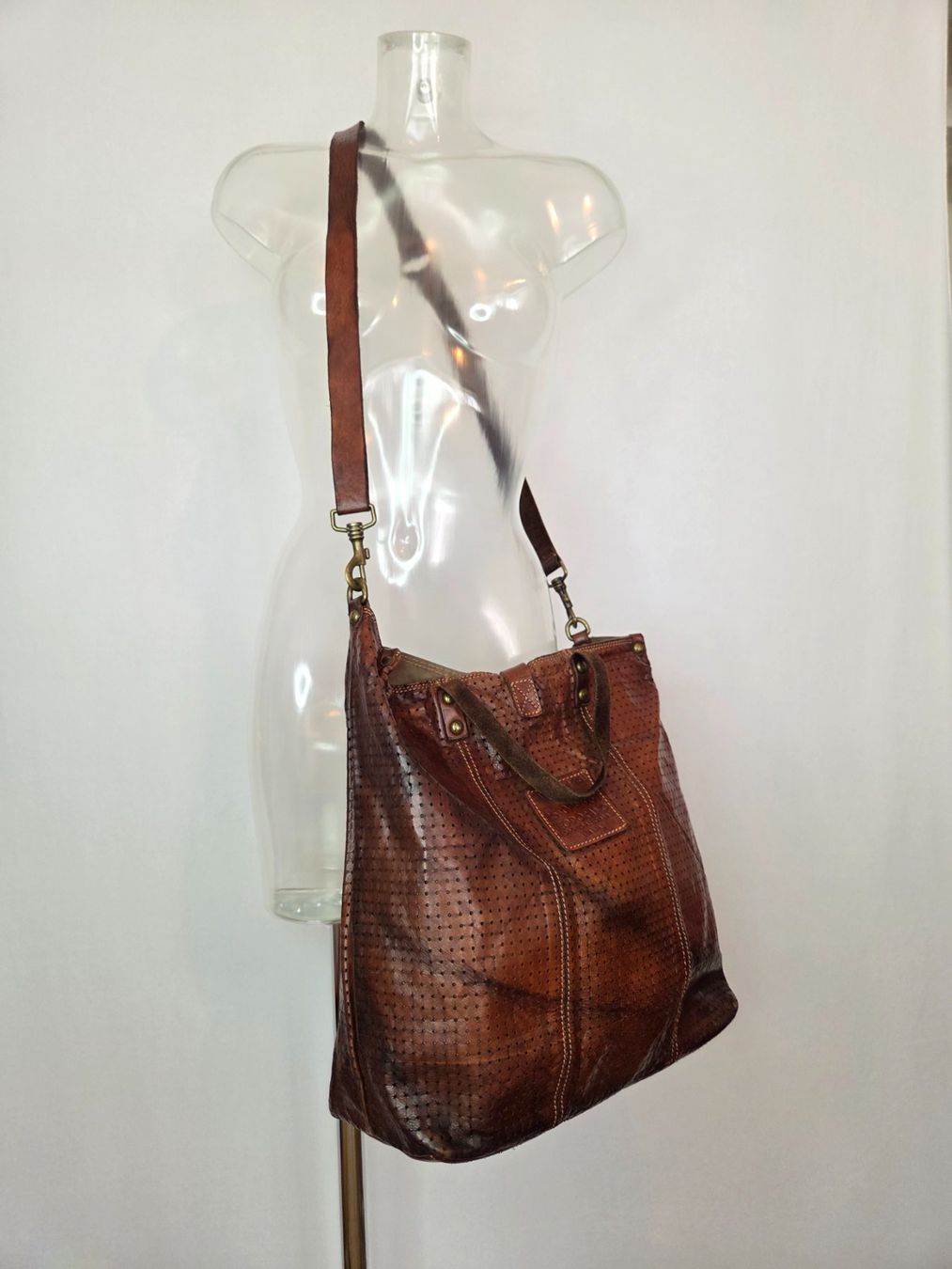 Campomaggi Taschen: Campomaggi Teodorano Ledertasche – Gebraucht aus Bern von -Aniko- 1