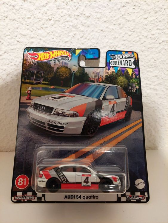 Hot Wheels Audi S4 Quattro Real Riders Premium Boulevard Series