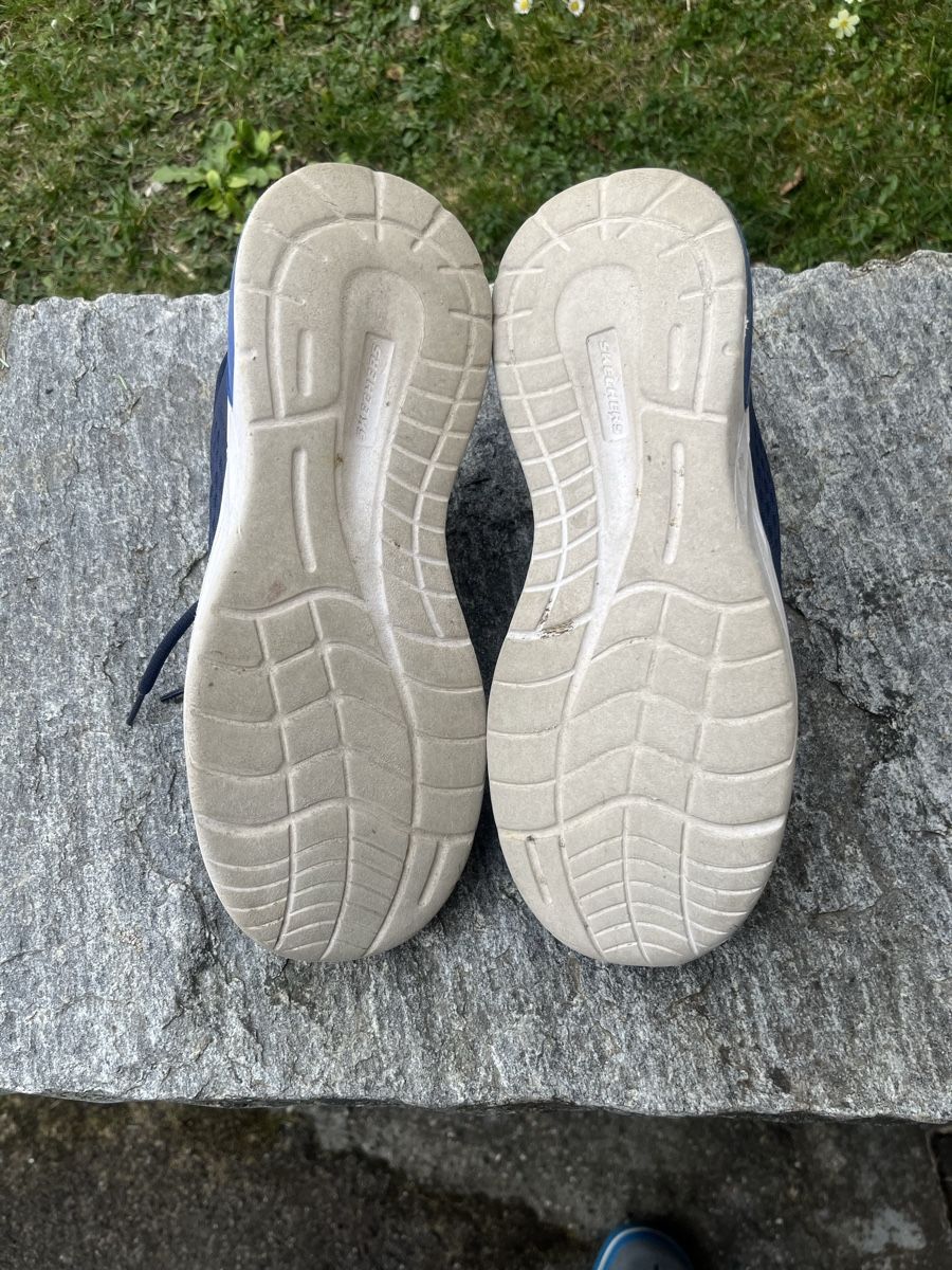 Skechers Scarpe da uomo: Chaussures Skechers – Usato da Fleurier venduto da Chadow7080 3