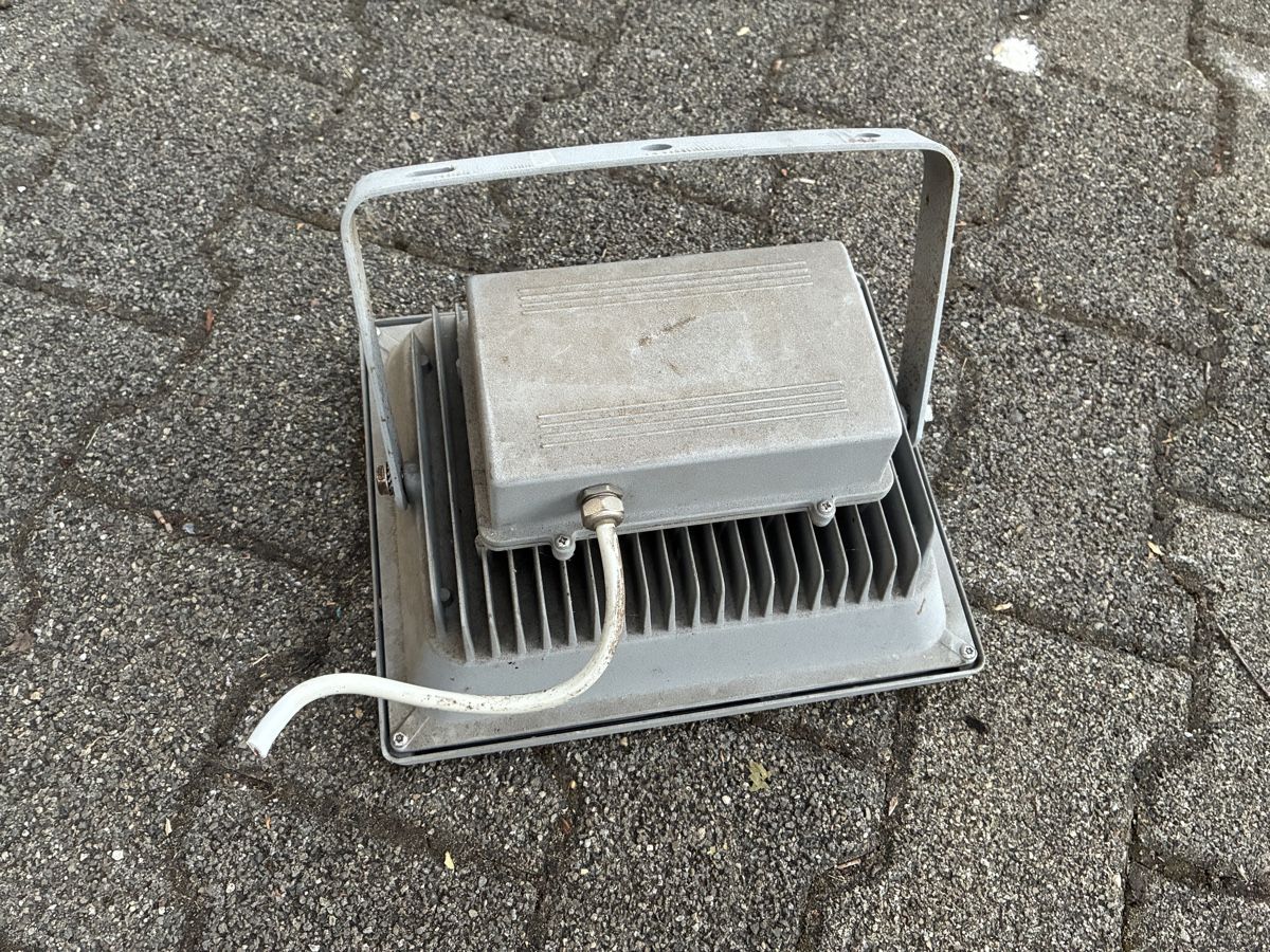 Scheinwerfer: LED Scheinwerfer 220V – Gebraucht aus Hittnau von Luki78 2