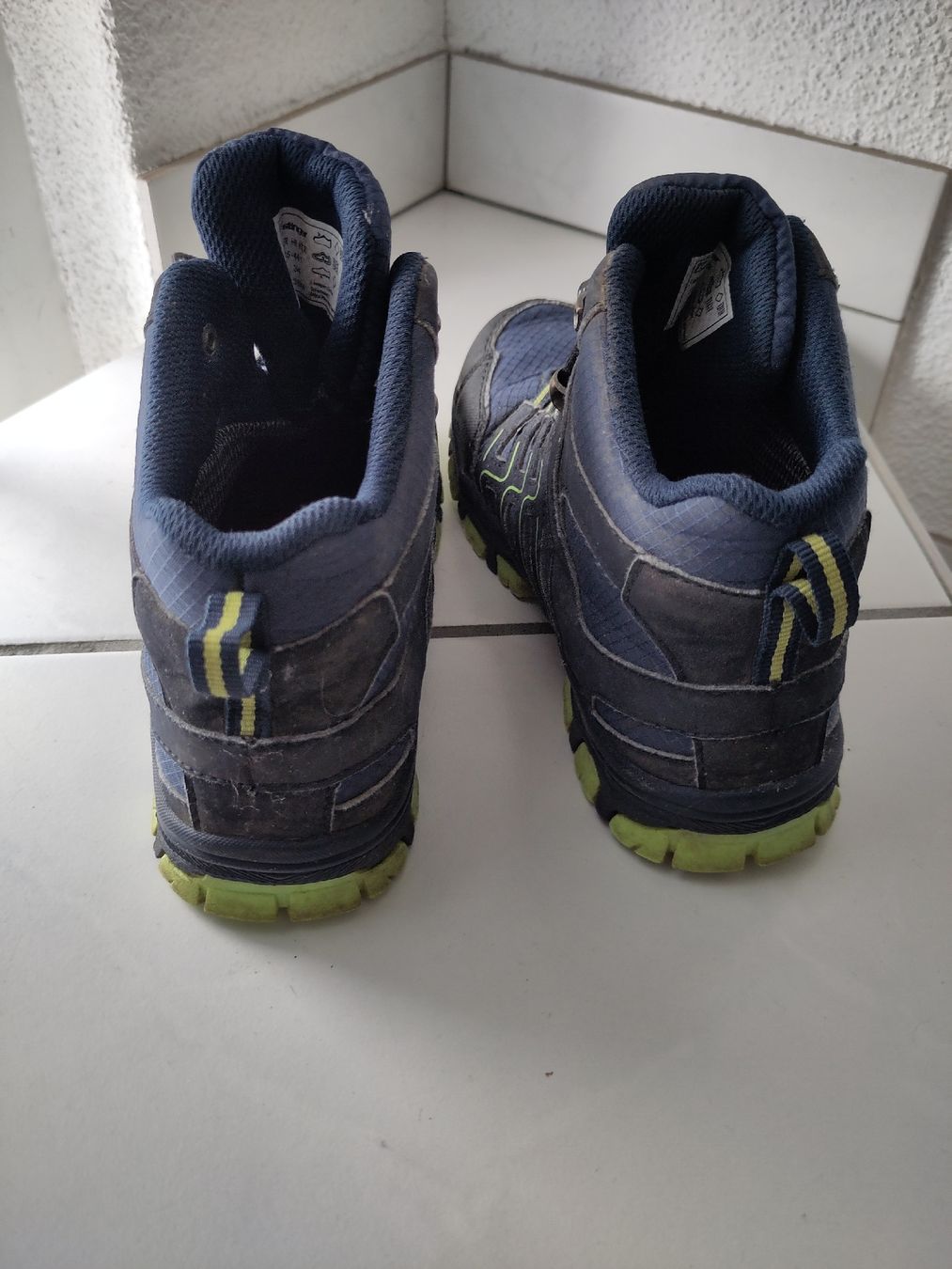 Scarpe per ragazzi: Kastinger Wanderschuhe für Kinder, Grösse 34 – Usato da Biel/Bienne venduto da tschaggelari 1