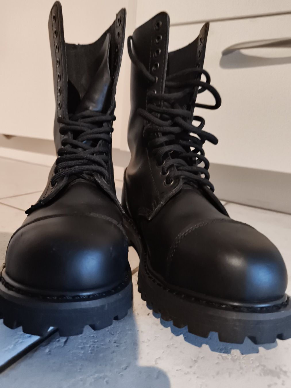 Scarpe da uomo: Brandit Boots – Nuovo (secondo la descrizione) da Spiez venduto da nad_9lb9 2