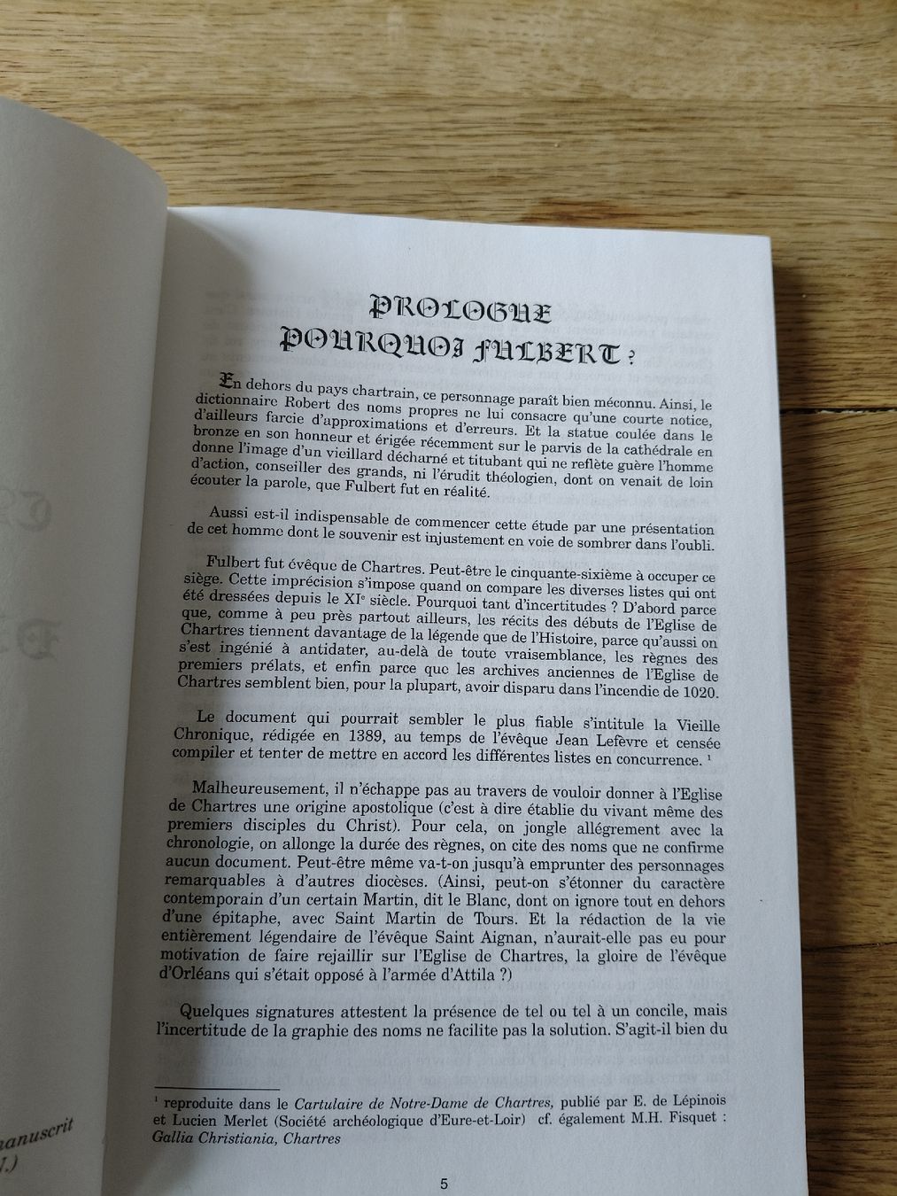 Libri: Buch La Cathédrale de Chartres avant Fulbert Roger Joly – Usato da Berneck venduto da Wishchart 2