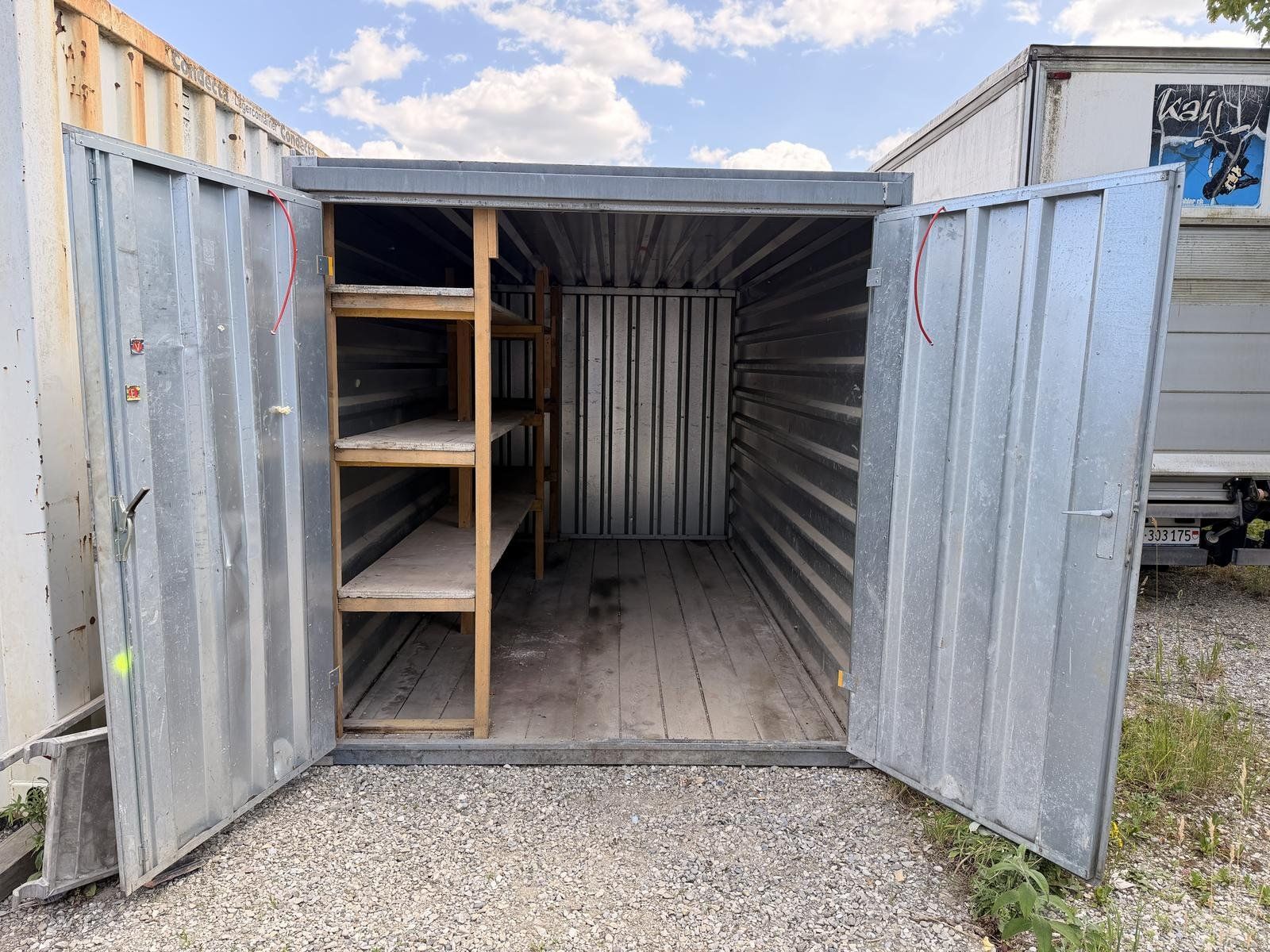 Baucontainer: Blechcontainer, Metall-Baracke, Material-Container WERAG AG – Gebraucht aus luterbach von boxster4 2