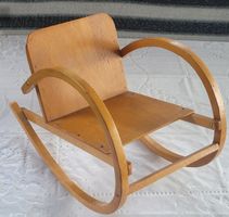 Antiker 50er Jahre Schaukelstuhl Puppenstuhl Bugholz