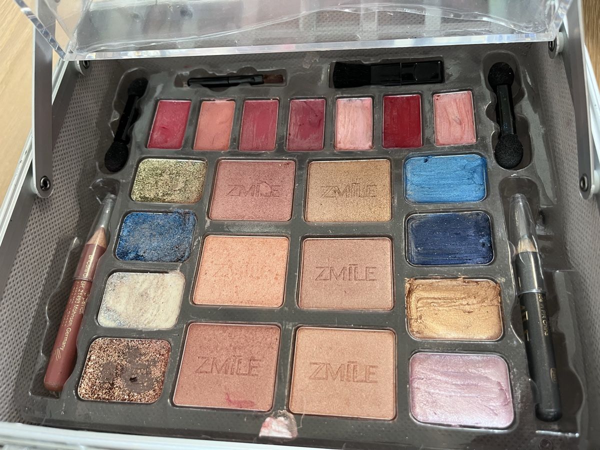 Make-up: Schminkkoffer – Usato da Weesen venduto da mad_q9gh 7