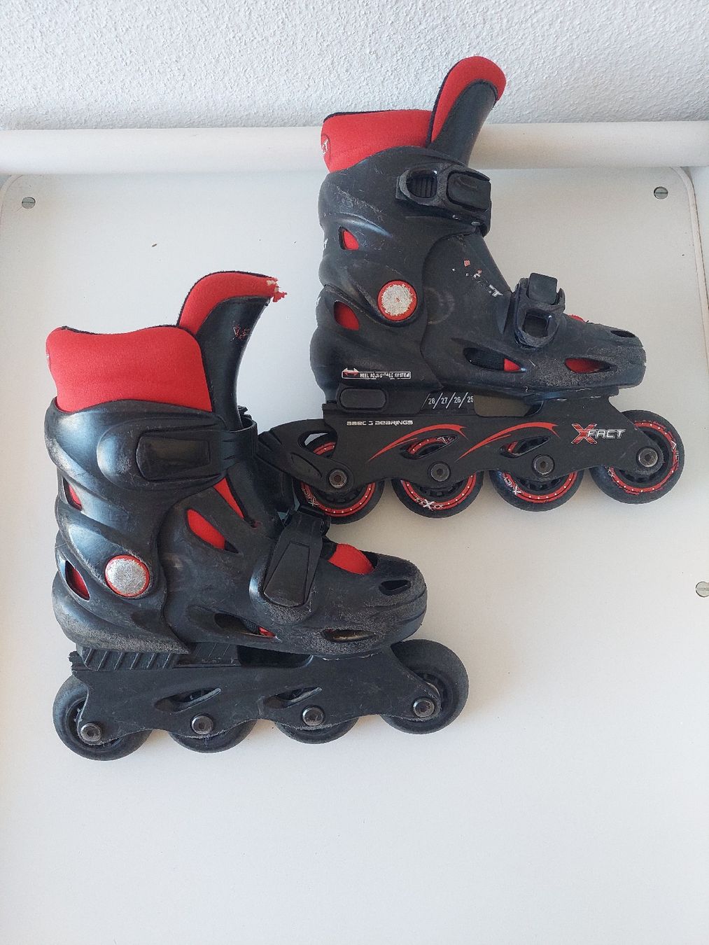 Autres accessoires: Inlineskates Grösse 25-28 – D'occasion à Zürich par Taxista 2