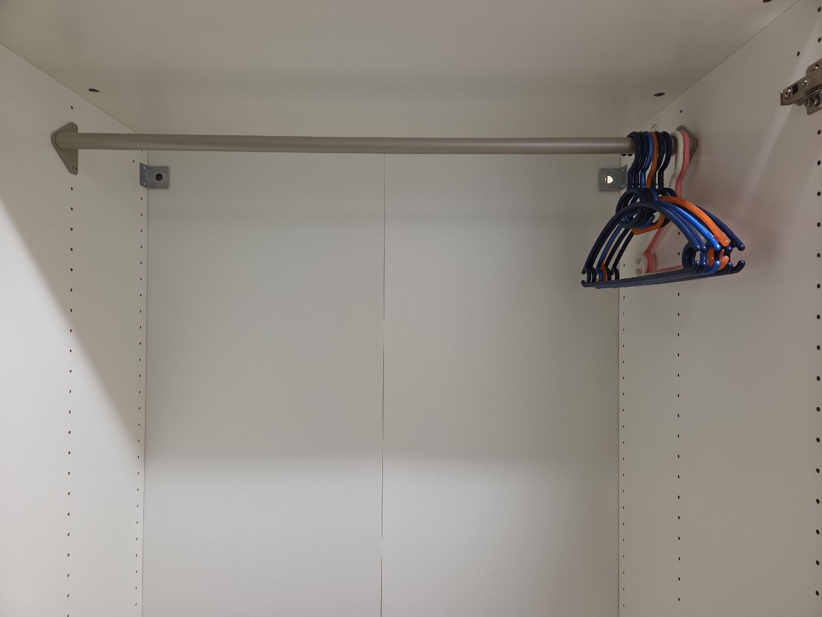 Ikea Armadi: IKEA PAX Schrank – Usato da Eschlikon TG venduto da Gustav_11 1