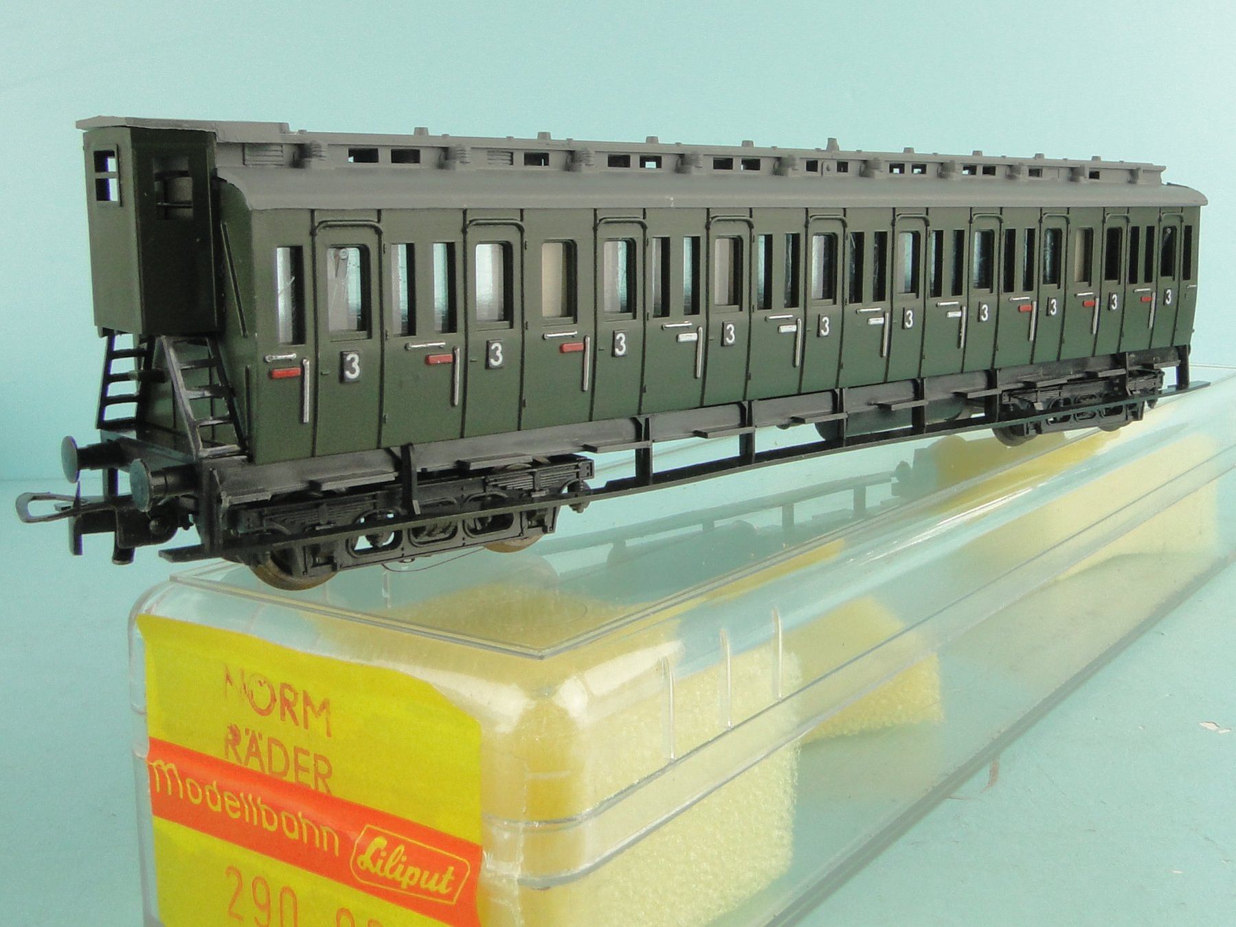 Liliput Modellini di ferrovie: Liliput 290 03 Oldtimer Wagen 3 Klasse – Usato da Bülach venduto da cann11