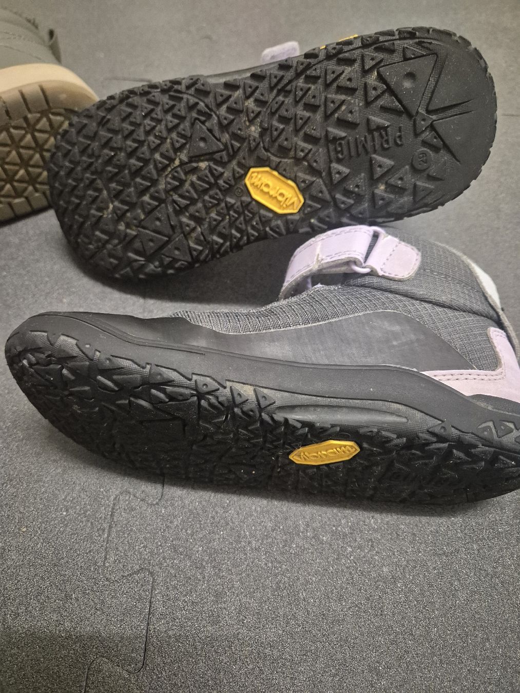 Scarpe per ragazzi: Schuhpaket in Grösse 29 – Usato da Schlieren venduto da cisc00 1