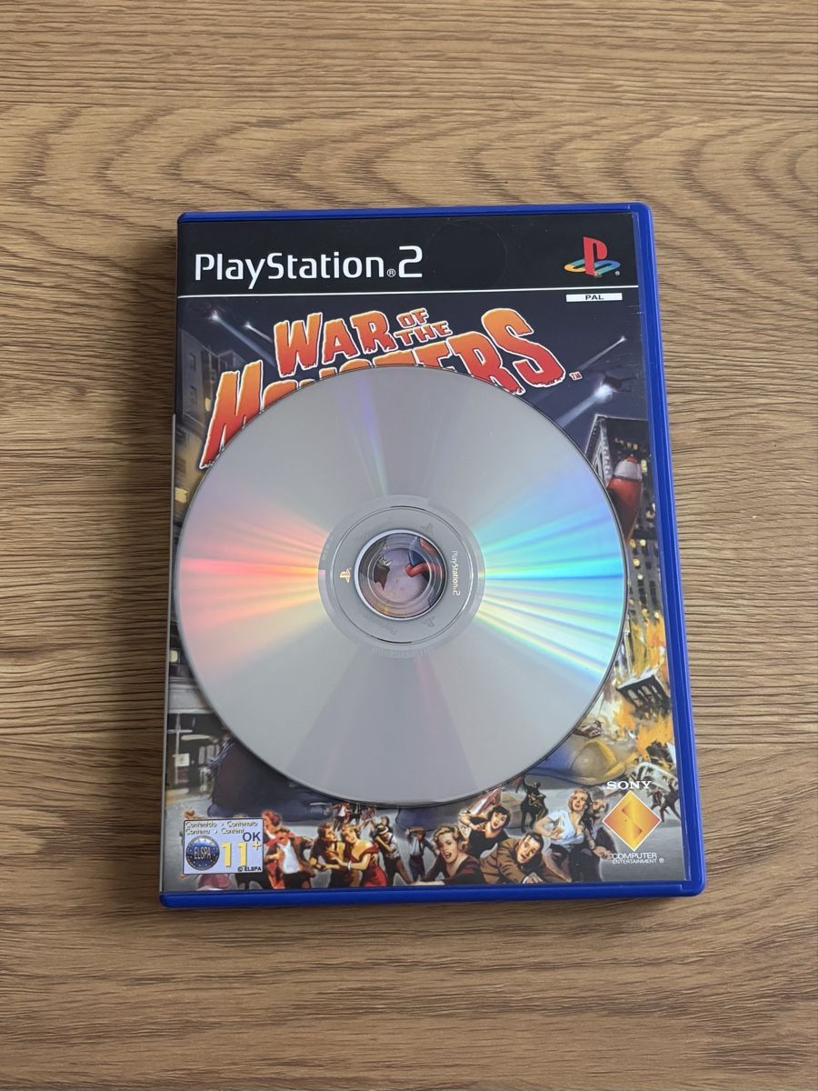 Giochi: PS2 - War of the Monsters – Usato da Worb venduto da d.collective 3