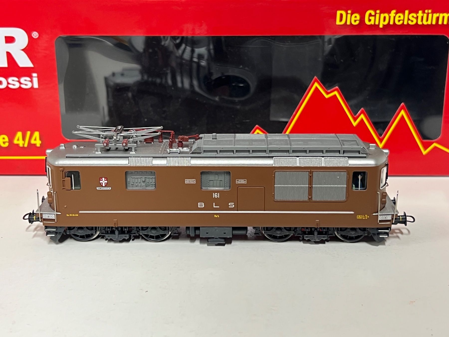 Rivarossi Modellini di ferrovie: Rivarossi HR2812 Re 4/4 "Domodossola" DC Analog – Nuovo (secondo la descrizione) da Geroldswil venduto da TopTrain54 2
