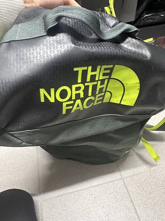 North Face Zaini: North Face Duffel Bag S – Usato da Triesenberg venduto da Anna_B1 3