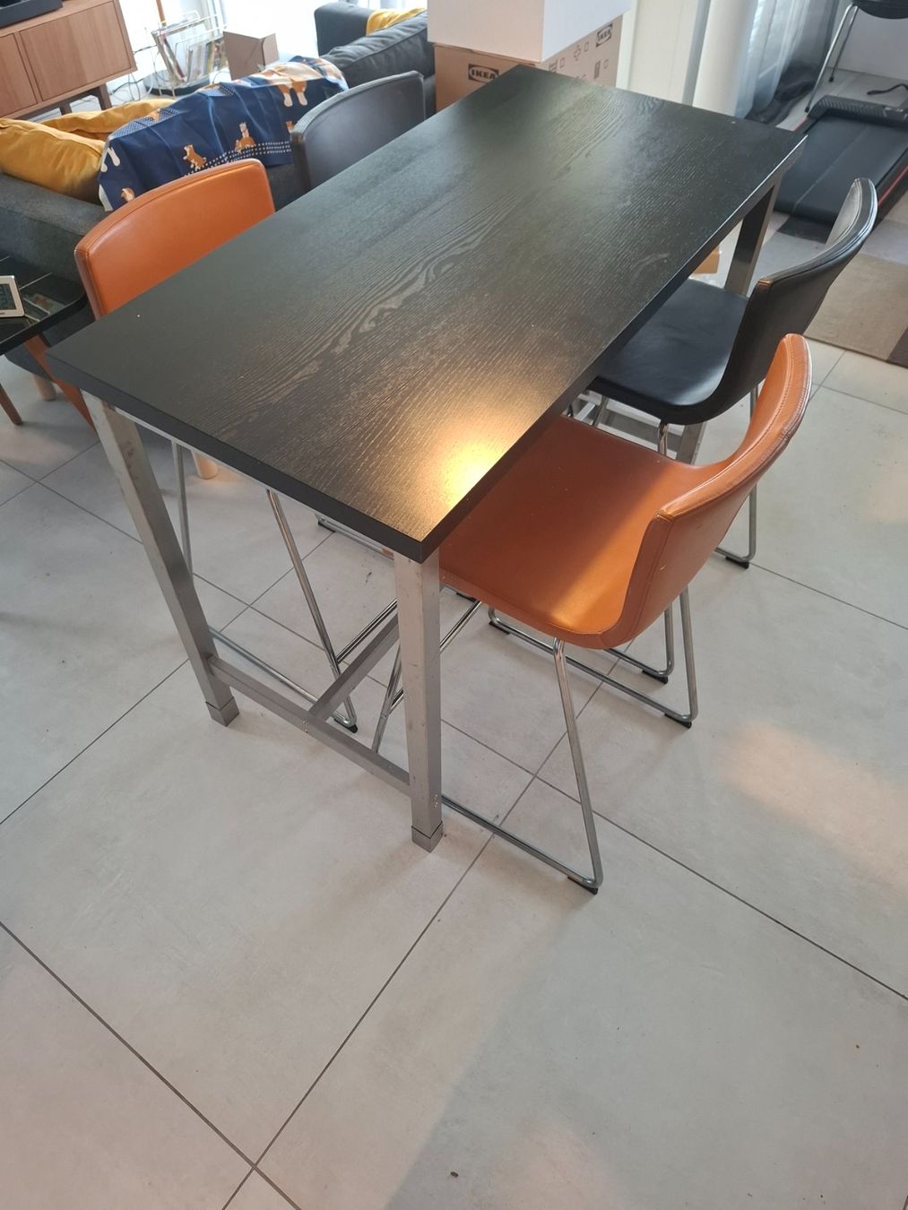 Ikea Set de table et chaises: Hochtisch mit 4 Stühlen • Bartisch • IKEA • Kleiner Esstisch – D'occasion à Ottenbach par Rasenmaeeher 6