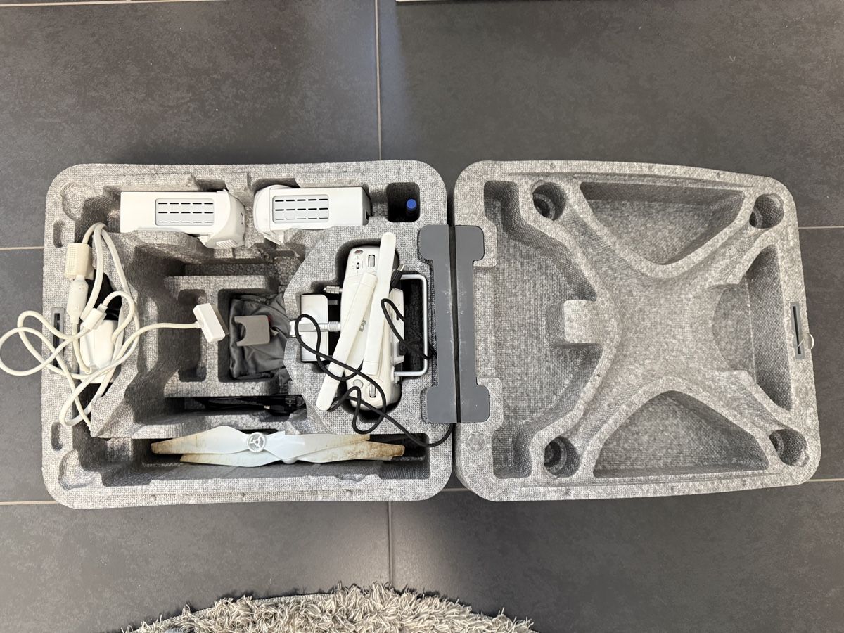 DJI RC Kits de montage: Drone DJI Phantom 4 – D'occasion à Niedergösgen par andross94 5