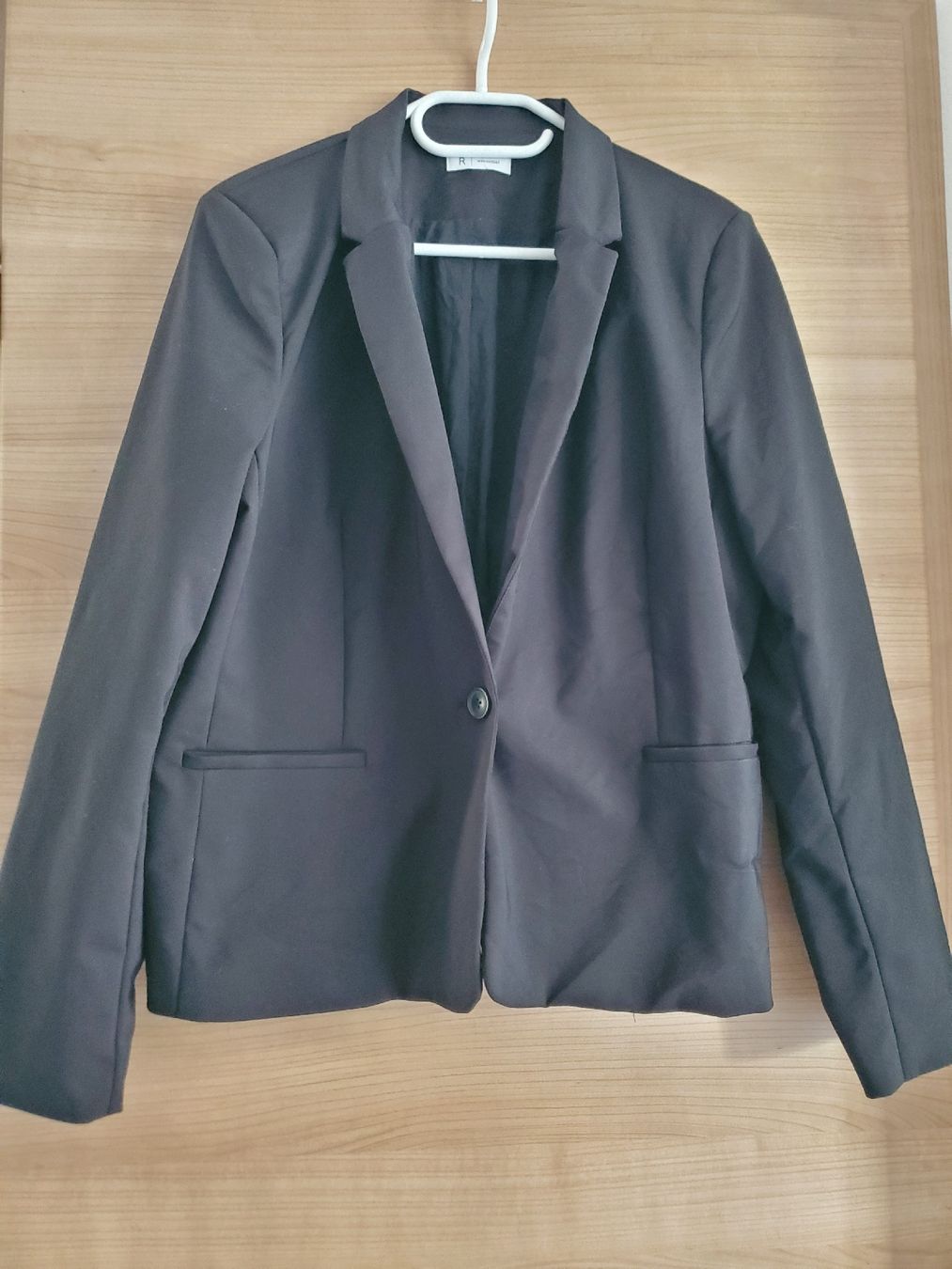 Giacche: blazer – Nuovo (secondo la descrizione) da Montsevelier venduto da Sherlock007